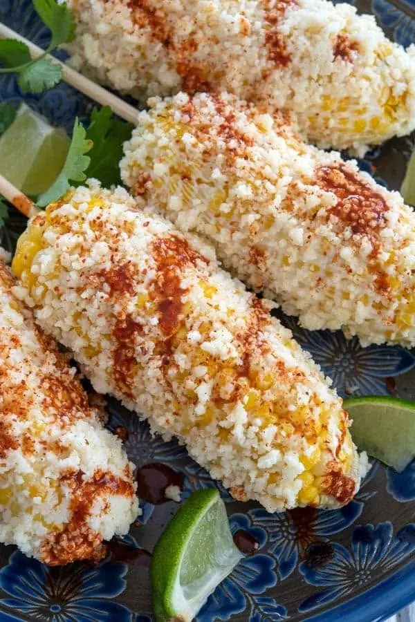 Elote con chile y queso